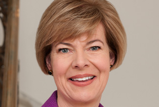  Tammy Baldwin